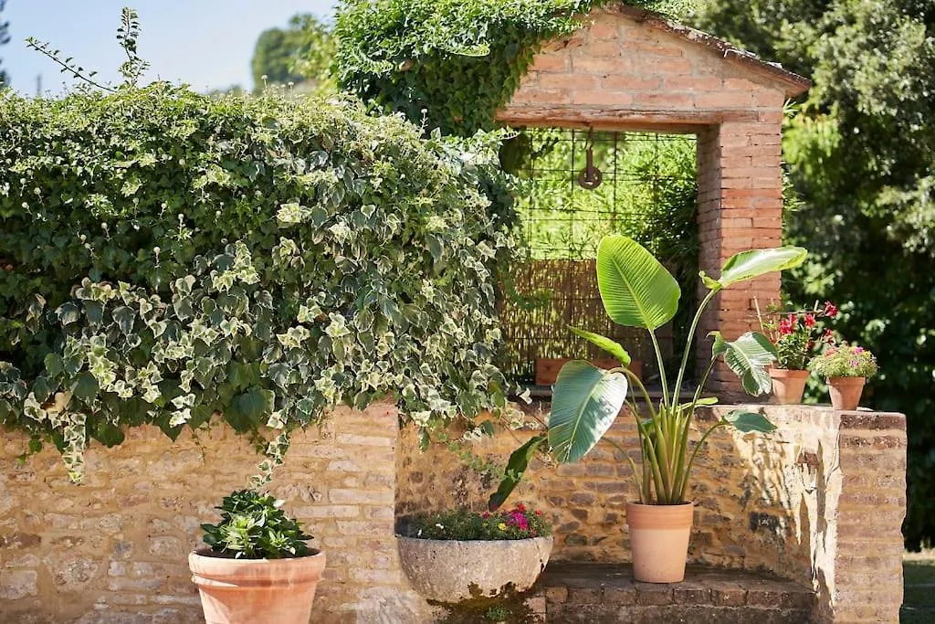 Il Leccio Country House Siena Italy
